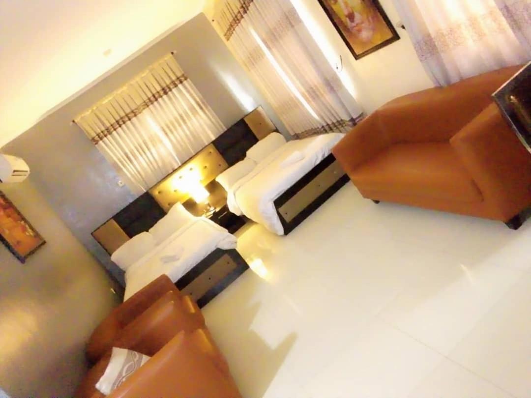 Primal Aparthotel Ikoyi Lagos Esterno foto