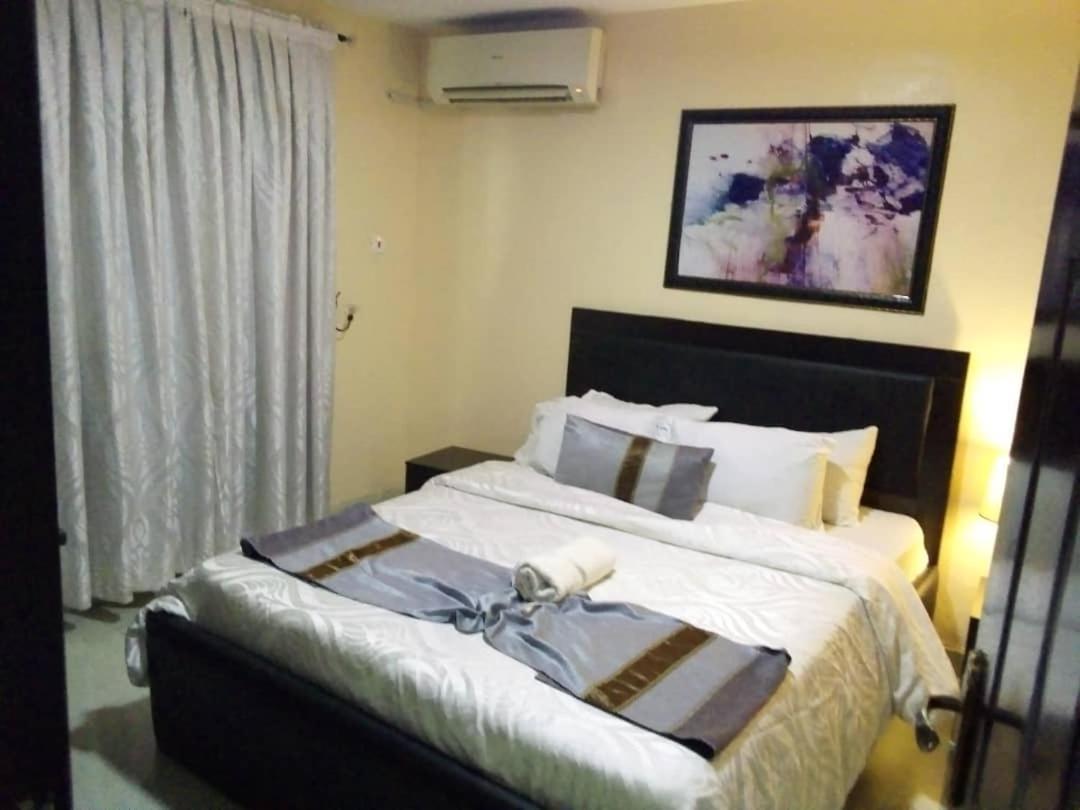 Primal Aparthotel Ikoyi Lagos Esterno foto