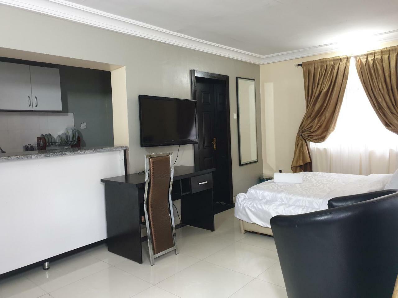 Primal Aparthotel Ikoyi Lagos Esterno foto